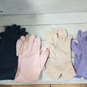 Vintage 50s 60s Lot Of 4 Pair Fabric Ladies Gloves Multicolors.
